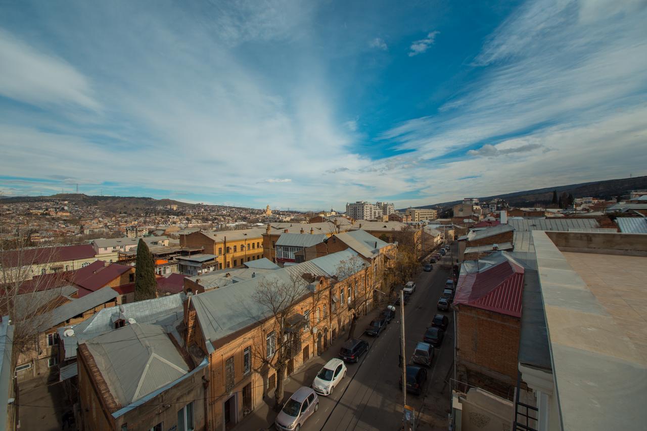 Hotel Kenari Tbilisi Buitenkant foto